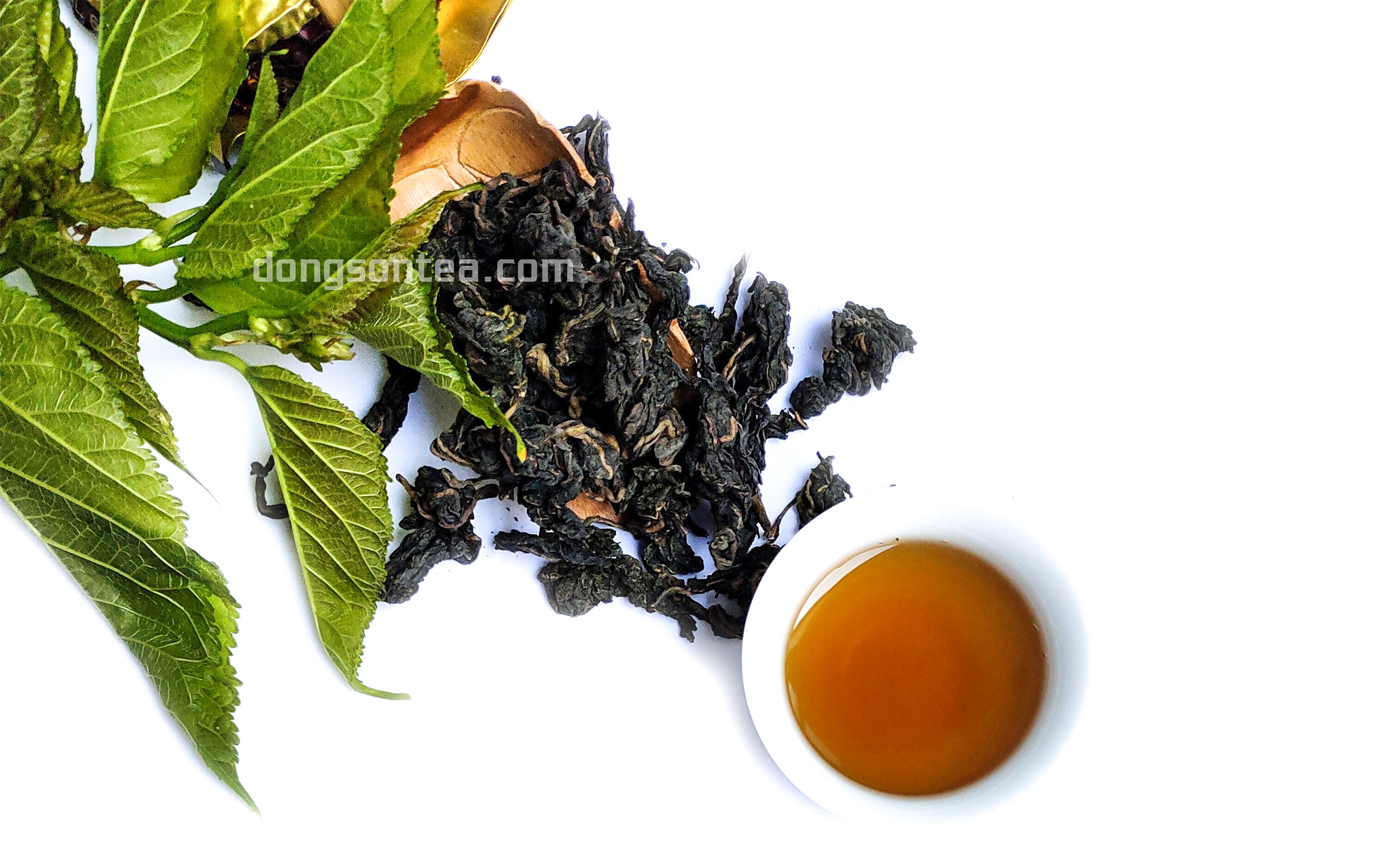 Mulberry leaf tea