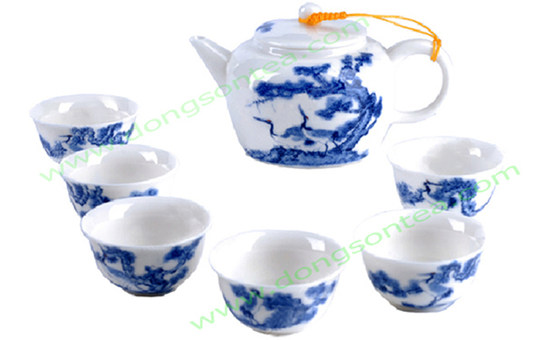 Conifer Porcelain Tea Ware Set 7 Item