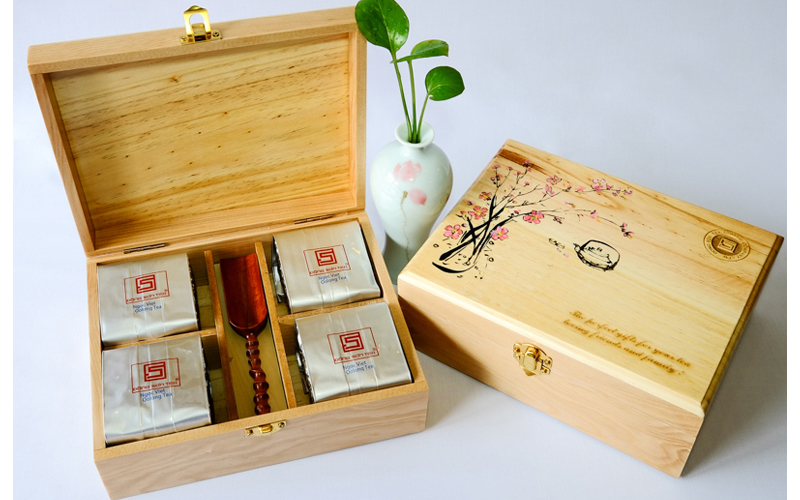 Ngoc Viet Oolong tea (box 400gr-new)