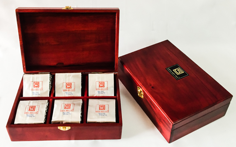 Ngoc Viet Oolong tea (box 600gr)